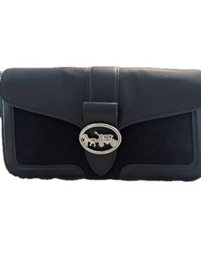 Brand New Coach Midnight Women’s Leather Shoulder Bag with Silver Horse Emblem